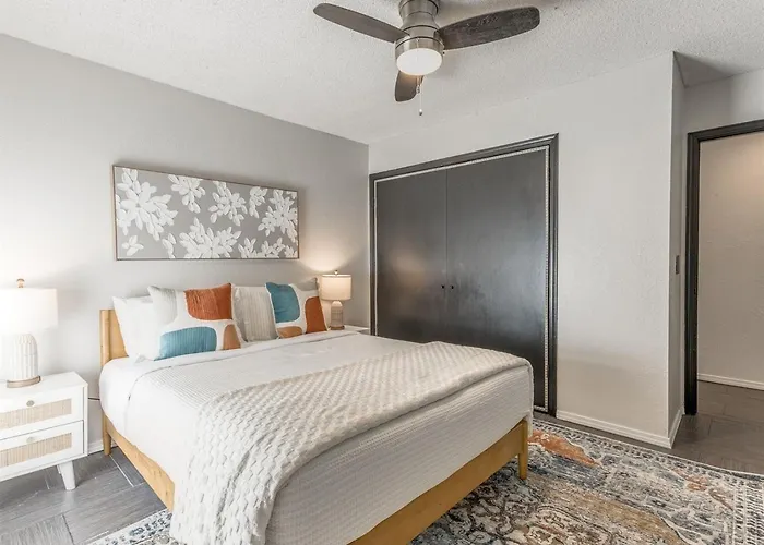 Ironwood House 5br Pool * Tulsa